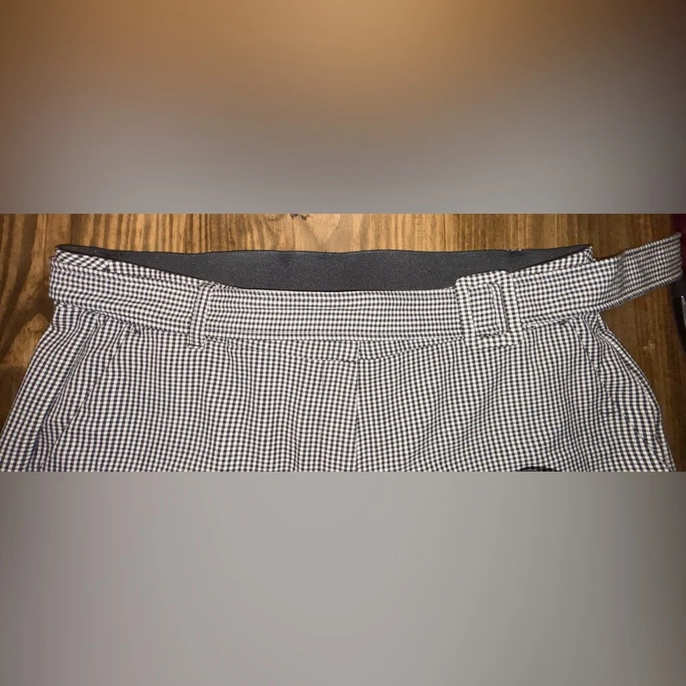 Lane Bryant wide Leg black & white mini checkered cropped pants Women’s size 20 - Picture 4 of 14